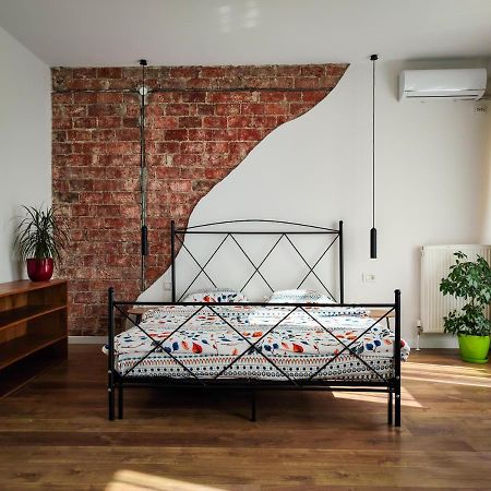 Апартаменты Urban Cozy Retreat Приштина Экстерьер фото
