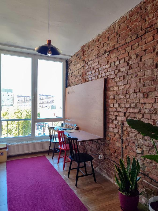 Апартаменты Urban Cozy Retreat Приштина Экстерьер фото
